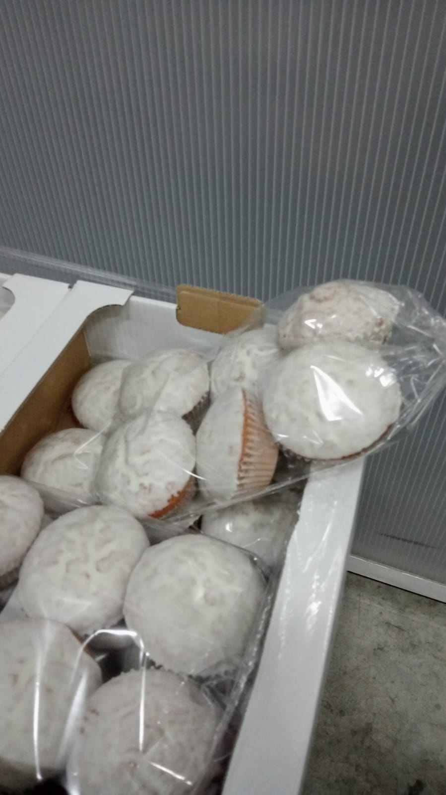 BOLSA MAGD BAÑO CHOCO BLANCO 6UND